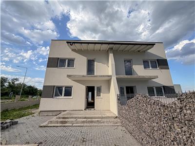 Casa Tip Duplex Cristian Intabulata Cu Toate Utilitatile