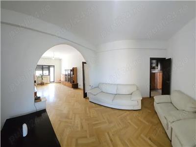 Apartament 4 camere de inchiriat Mosilor