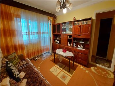 Apartament 4 camere, etaj 2, capat la 1!