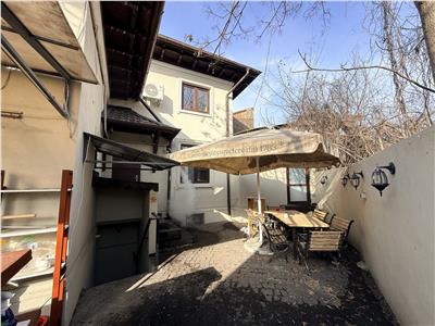 Vanzare spatiu comercial 280 mp, in ploiesti, zona ultracentrala
