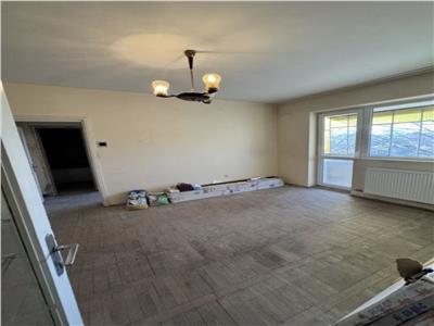 Vanzare apartament 2 camere, in ploiesti, zona democratiei