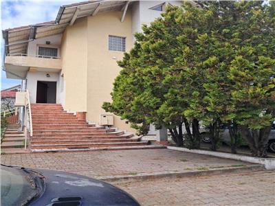 De vanzare vila d+p+e +pod in trivale