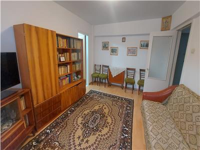 Apartament 3 camere, etaj 2, Primaverii!