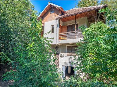 VILA DE VANZARE SLANIC | PRAHOVA SUPERBA
