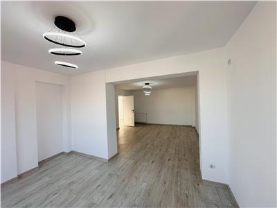Vanzare apartament 3 camere, in vila, ploiesti, central