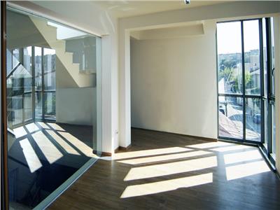 Vila d+p+2+m pretabila birouri domenii /grivita metrou